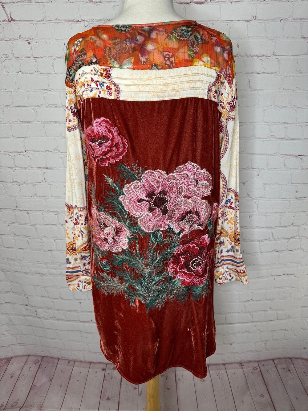 Aratta Silent Journey Velvet Floral Embroidered Tunic Anthropologie Women's XL